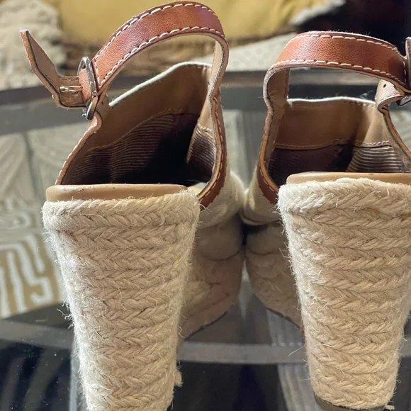 Soda Jafari Cream and Brown Platform Espadrilles Ruched Canvas Wedge Heel 6.5​ - Picture 6 of 7